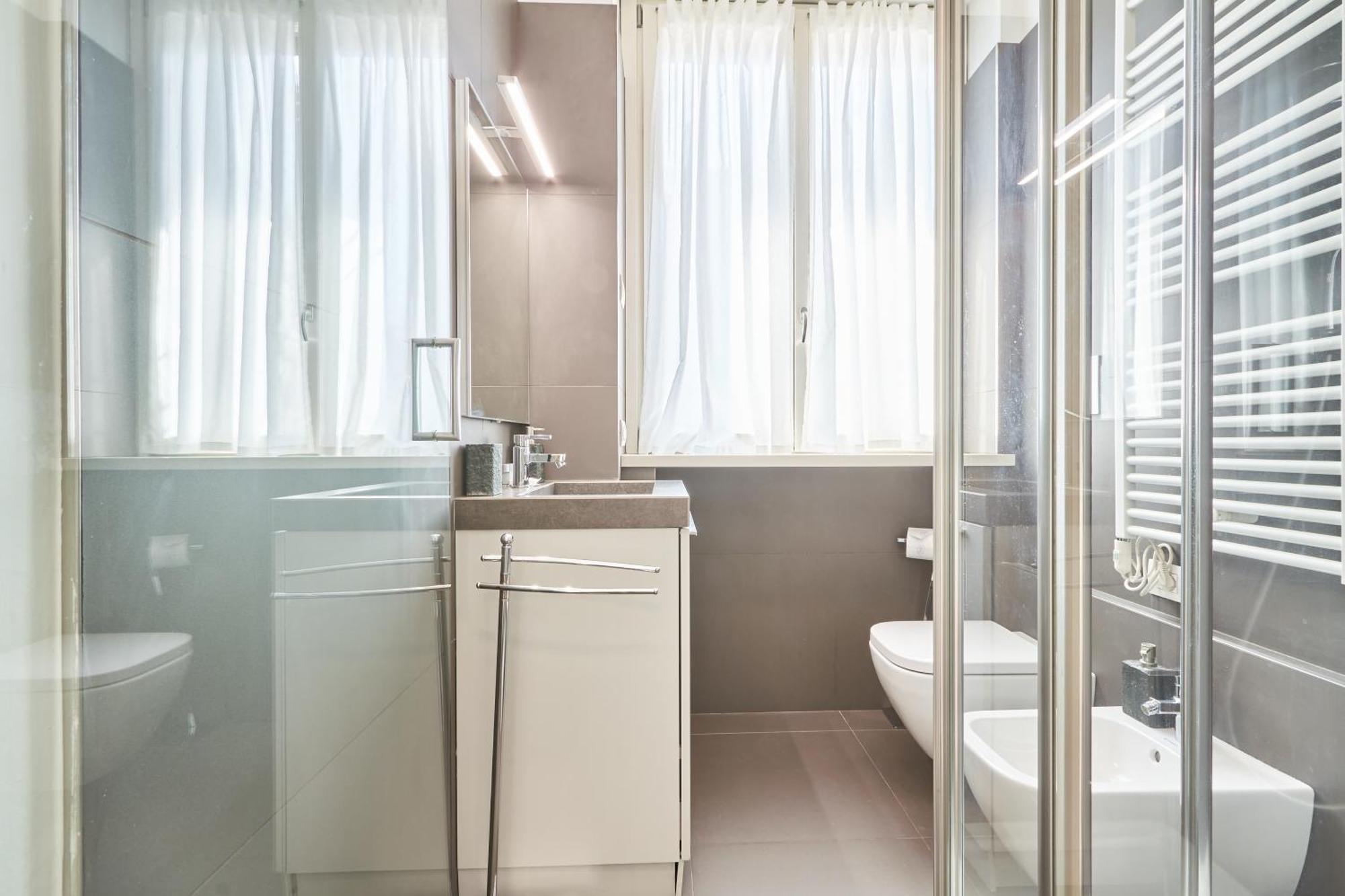 Ferienwohnung Easylife - Moderno E Climatizzato In Cadorna Fn Mailand Exterior foto